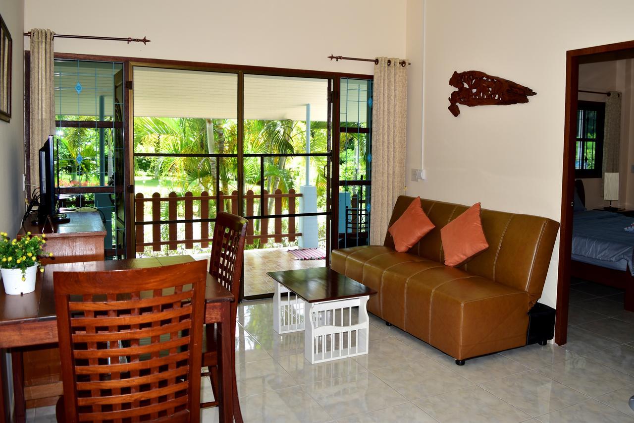 Kate House Bangsaphan Bang Saphan Exteriör bild